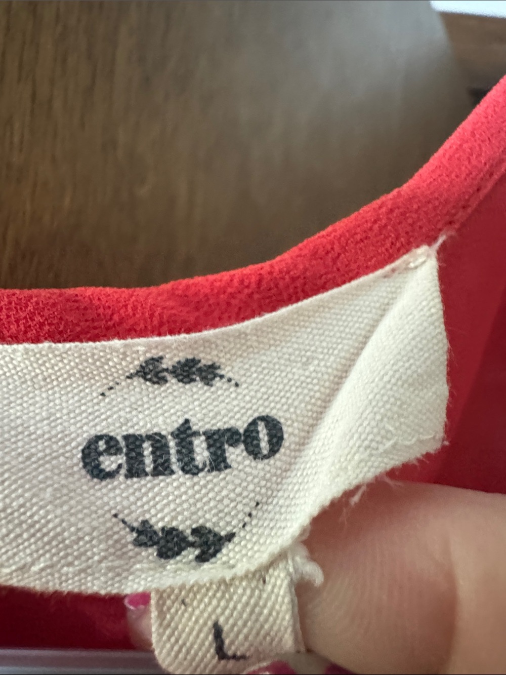 entro Red Dress with Floral Label Accent - Picture 2 of 8